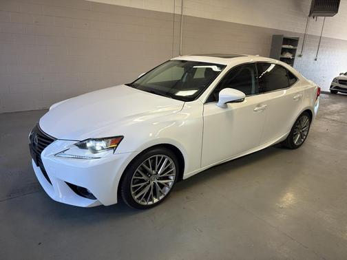 2016 Lexus IS 300 Base