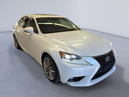 2016 Lexus IS 300 Base