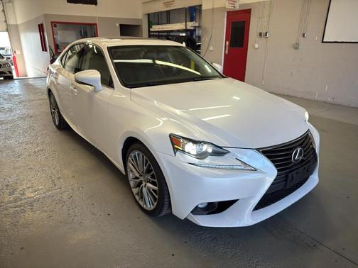 2016 Lexus IS 300 Base