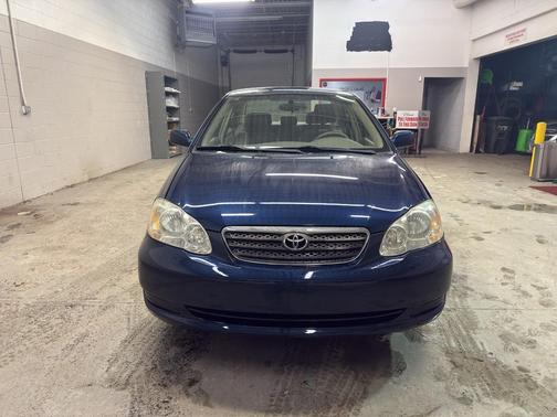 2006 Toyota Corolla LE