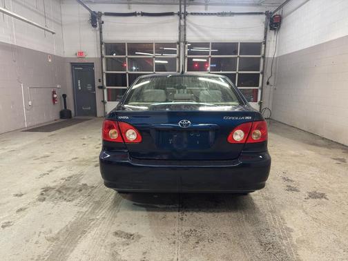 2006 Toyota Corolla LE