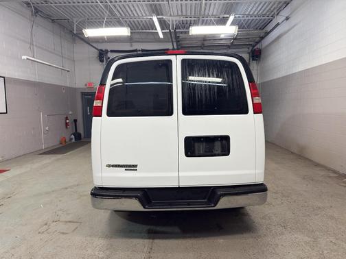 2014 Chevrolet Express 3500 LT