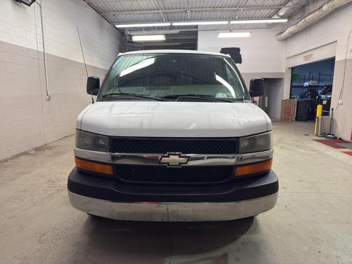 2014 Chevrolet Express 3500 LT