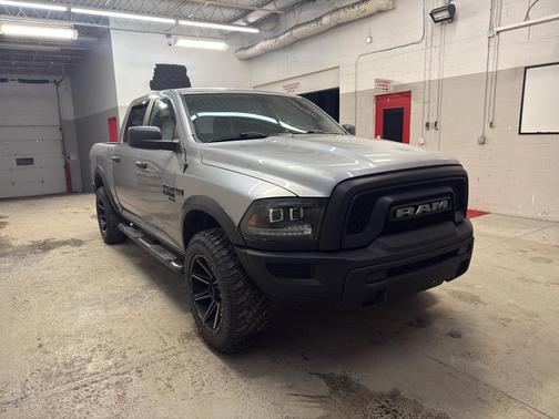 2021 RAM 1500 Classic Warlock Crew Cab 4x4 5'7' Box