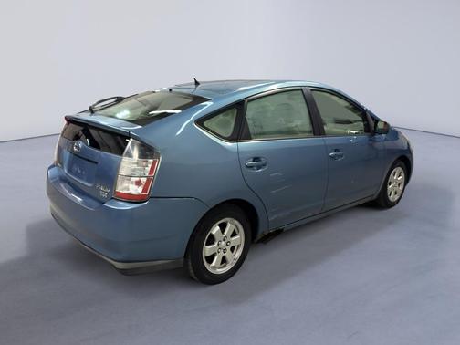 2005 Toyota Prius Base