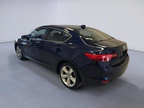 2015 Acura ILX 2.0L Technology