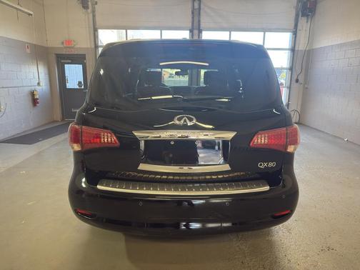 2014 INFINITI QX80 Base