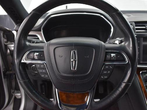 2018 Lincoln Continental Select