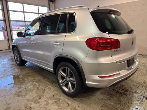 2017 Volkswagen Tiguan 2.0T S 4MOTION