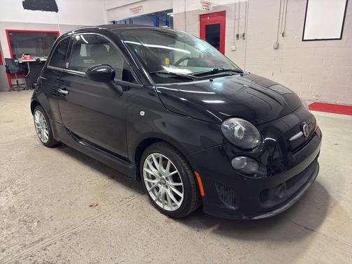 2014 FIAT 500C GQ Edition