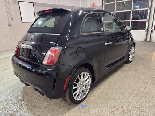 2014 FIAT 500C GQ Edition