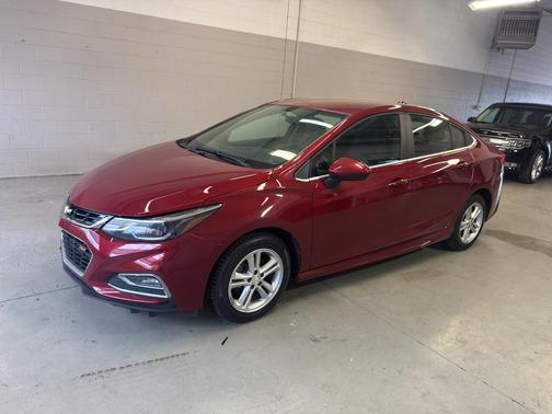 Cajun Red Tintcoat 2017 Chevrolet Cruze LT