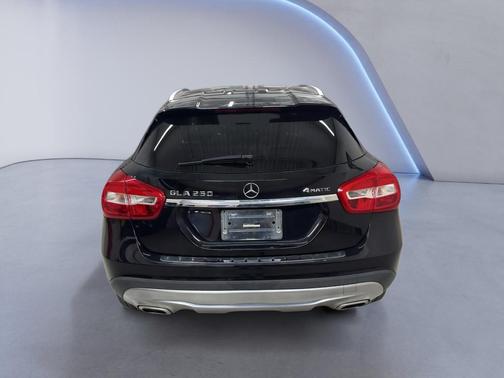 2016 Mercedes-Benz GLA-Class 4MATIC