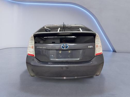 2011 Toyota Prius III