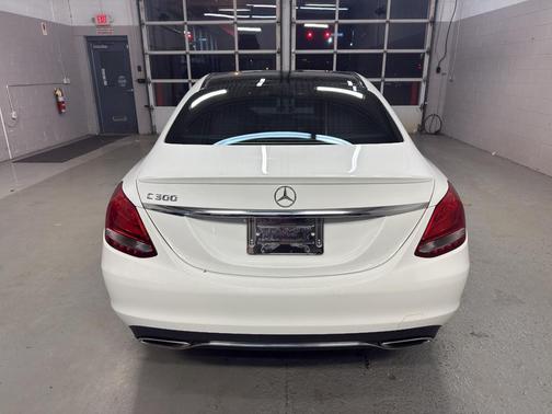 2016 Mercedes-Benz C-Class C300