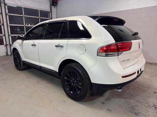 2012 Lincoln MKX Base