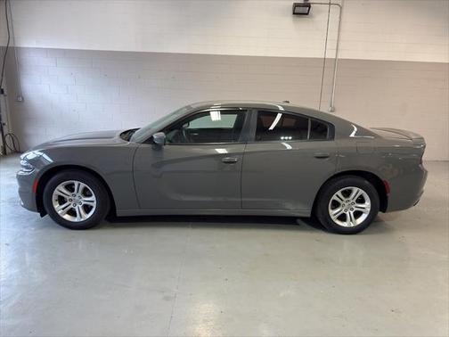 2017 Dodge Charger SE