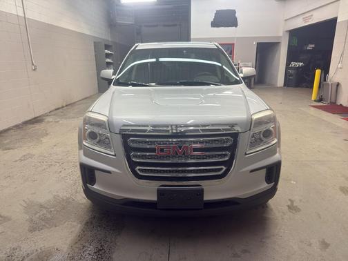 2017 GMC Terrain SLE-1