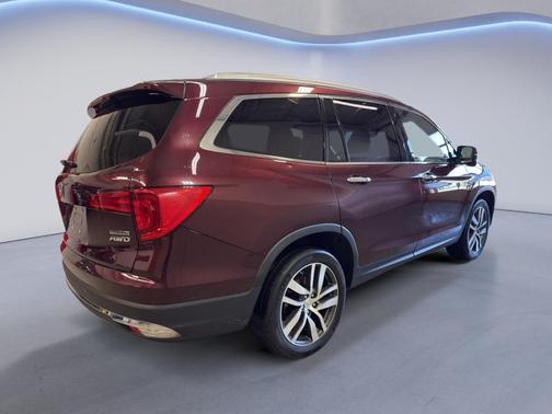 Dark Cherry Pearl 2016 Honda Pilot Touring