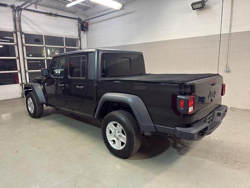 2020 Jeep Gladiator Sport S