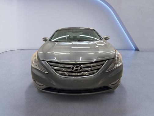 2013 Hyundai SONATA Limited