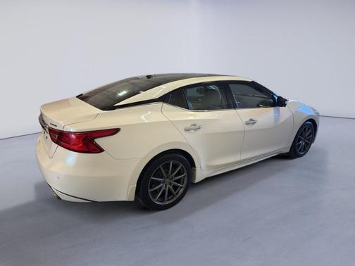 2016 Nissan Maxima 3.5 Platinum