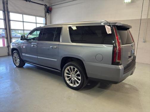 2019 Cadillac Escalade ESV Premium Luxury