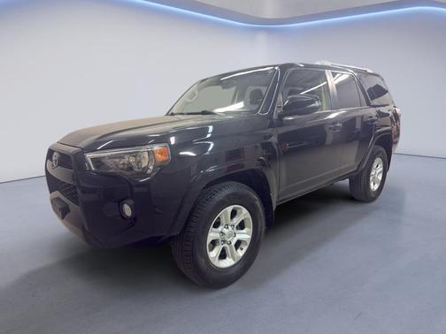 Midnight Black Metallic 2018 Toyota 4Runner SR5 Premium