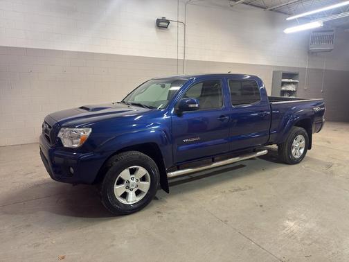 2014 Toyota Tacoma Base