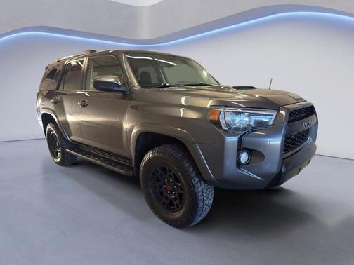 Magnetic Gray Metallic 2016 Toyota 4Runner TRD Pro