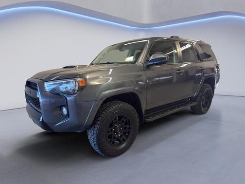 Magnetic Gray Metallic 2016 Toyota 4Runner TRD Pro
