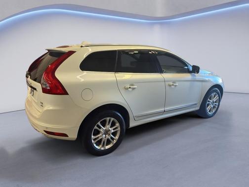 2016 Volvo XC60 T5 Platinum