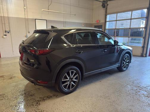Jet Black Mica 2017 Mazda CX-5 Grand Touring