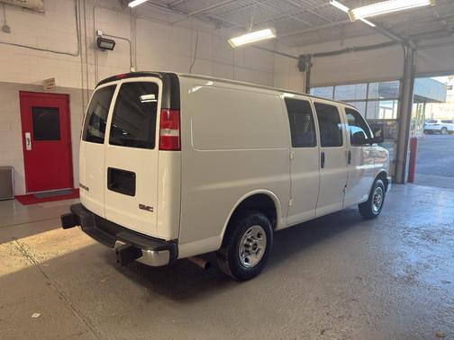 2020 GMC Savana 2500 Work Van