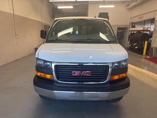 2020 GMC Savana 2500 Work Van