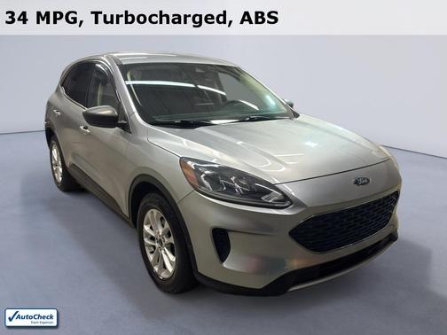 Iconic Silver Metallic 2022 Ford Escape SE