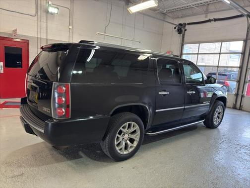 2009 GMC Yukon XL Denali