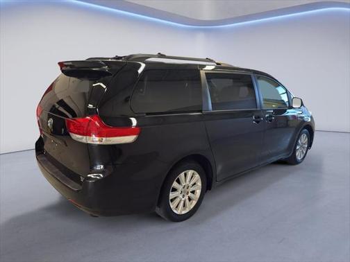 2014 Toyota Sienna XLE