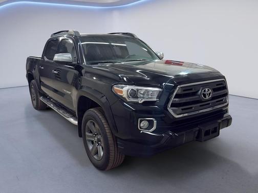 2016 Toyota Tacoma Limited