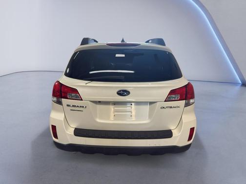 2012 Subaru Outback 2.5i Limited