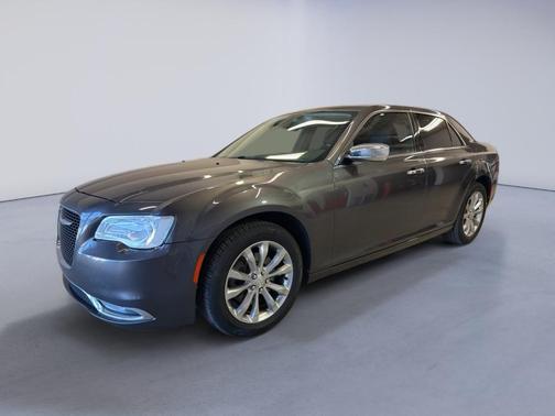 Granite Crystal Metallic Clearcoat 2017 Chrysler 300C Base