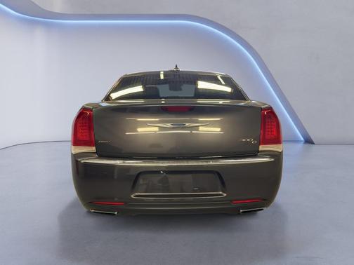 Granite Crystal Metallic Clearcoat 2017 Chrysler 300C Base