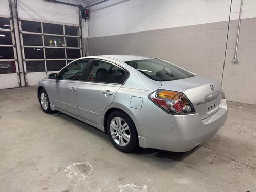 2010 Nissan Altima 2.5 SL