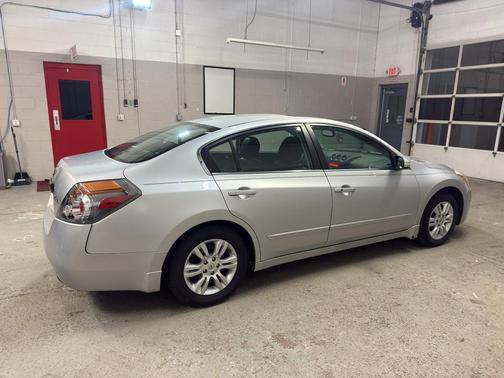 2010 Nissan Altima 2.5 SL