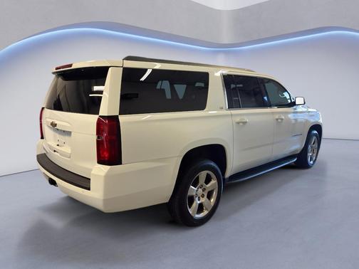 2016 Chevrolet Suburban LS