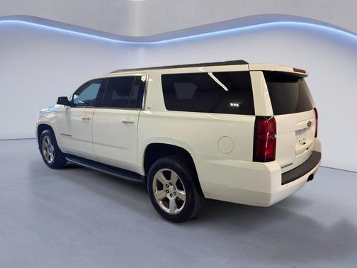 2016 Chevrolet Suburban LS
