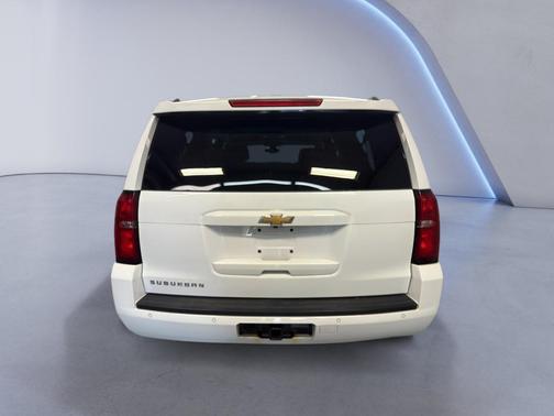 2016 Chevrolet Suburban LS