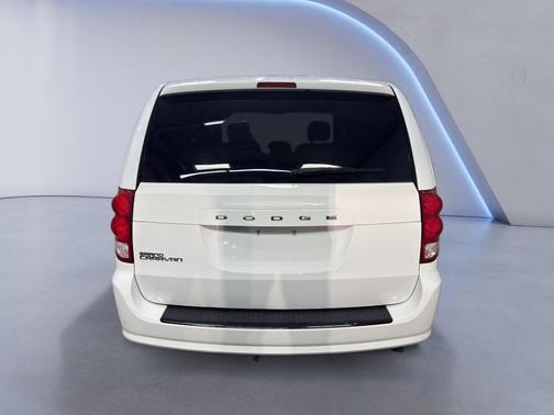2015 Dodge Grand Caravan AVP/SE