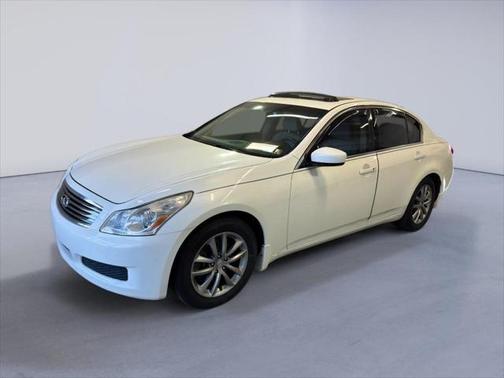 2009 INFINITI G37x Base