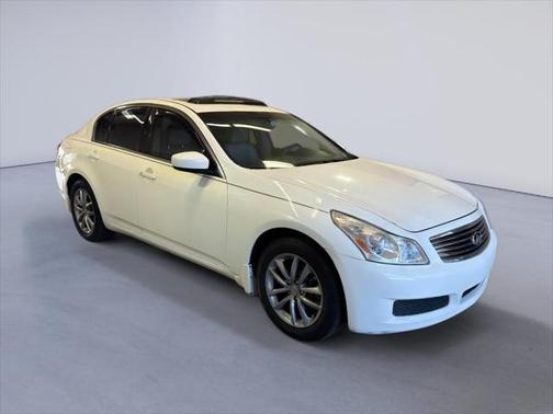 2009 INFINITI G37x Base